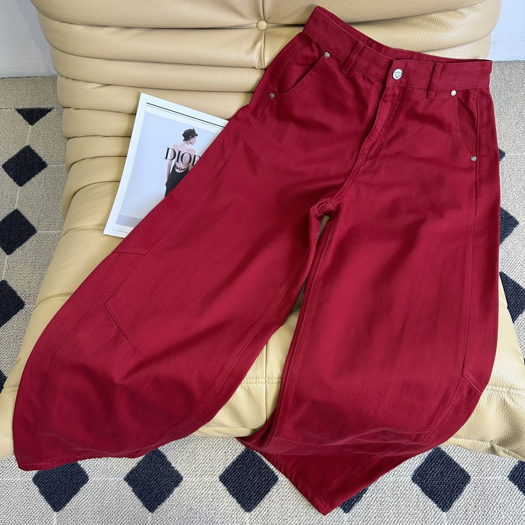 “Stylish P504 Red Jeans Dress with Scrawny High Waists and Simple Design for Autumn Fashion in the U.S.” - 图片 1