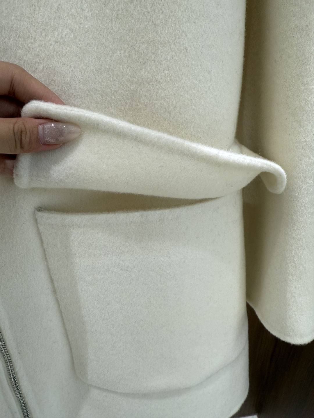 Hermes 25秋冬新款 极简双口袋羊绒大衣 yb定制100%羊绒 定制zg刻字logo辅料 高版本 