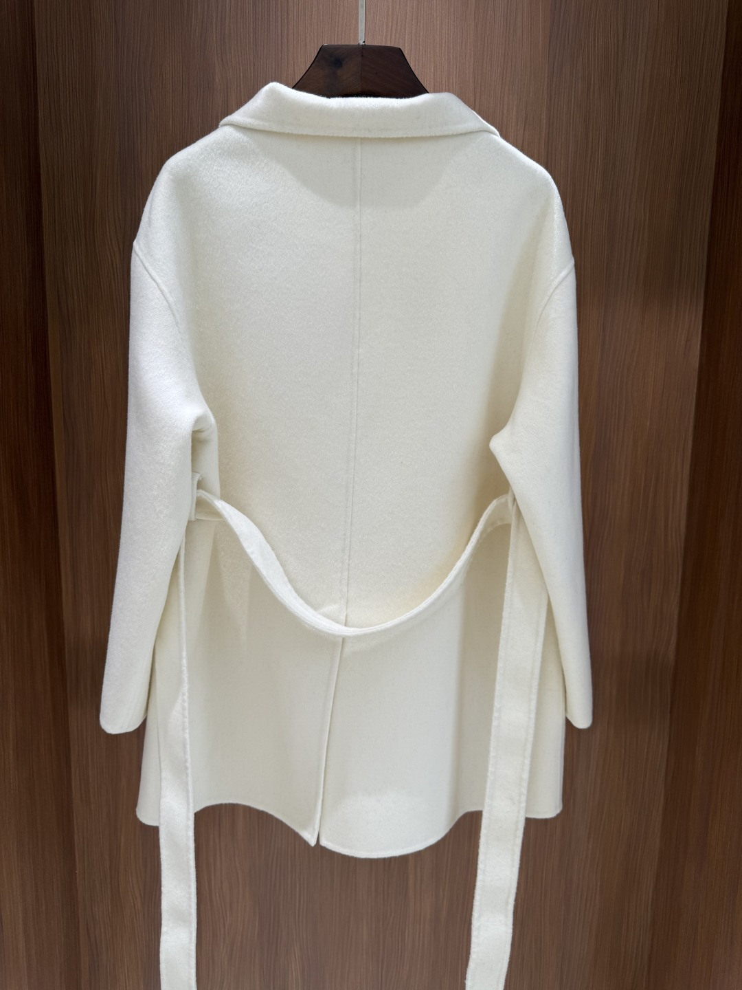 Hermes 25秋冬新款 极简双口袋羊绒大衣 yb定制100%羊绒 定制zg刻字logo辅料 高版本 