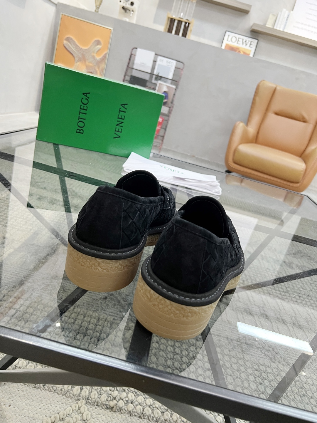  B 🔍顶级代购🇮🇹 碟 炸街情侣👫款官网新品套脚皮鞋原单货专柜同步，鞋面意大利进口牛皮面料，潮达人爆款