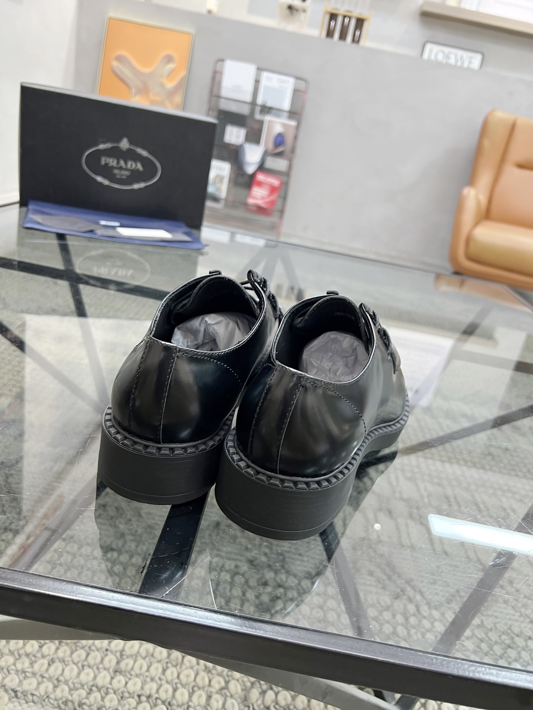  P 🔍顶级代购🇮🇹 普 炸街男神增高皮鞋新品来袭专柜同步发售原厂配置，意大利进口开边珠牛皮面料，高端大
