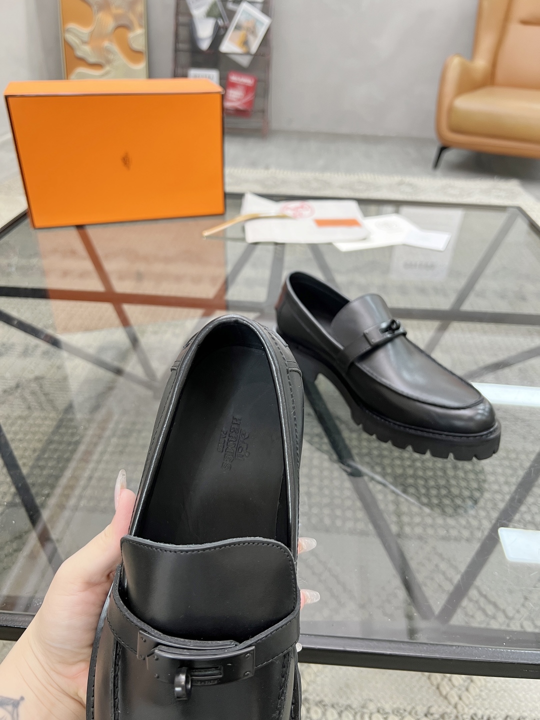  H 🔍顶级代购🇮🇹 爱 炸街男神厚底皮鞋新品来袭，专柜同步发售原厂配置，意大利进口原版牛皮面料，全进口