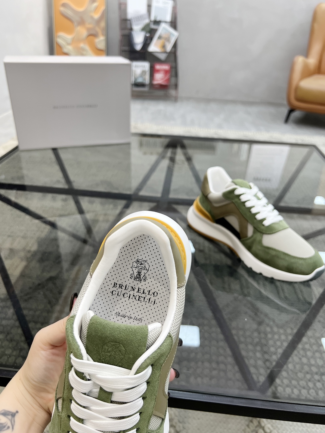  B 🔍顶级代购🇮🇹 BC 炸街男神新品来袭，超人气爆款专柜新款，原厂配置意大利进口牛皮搭配网布面料，高