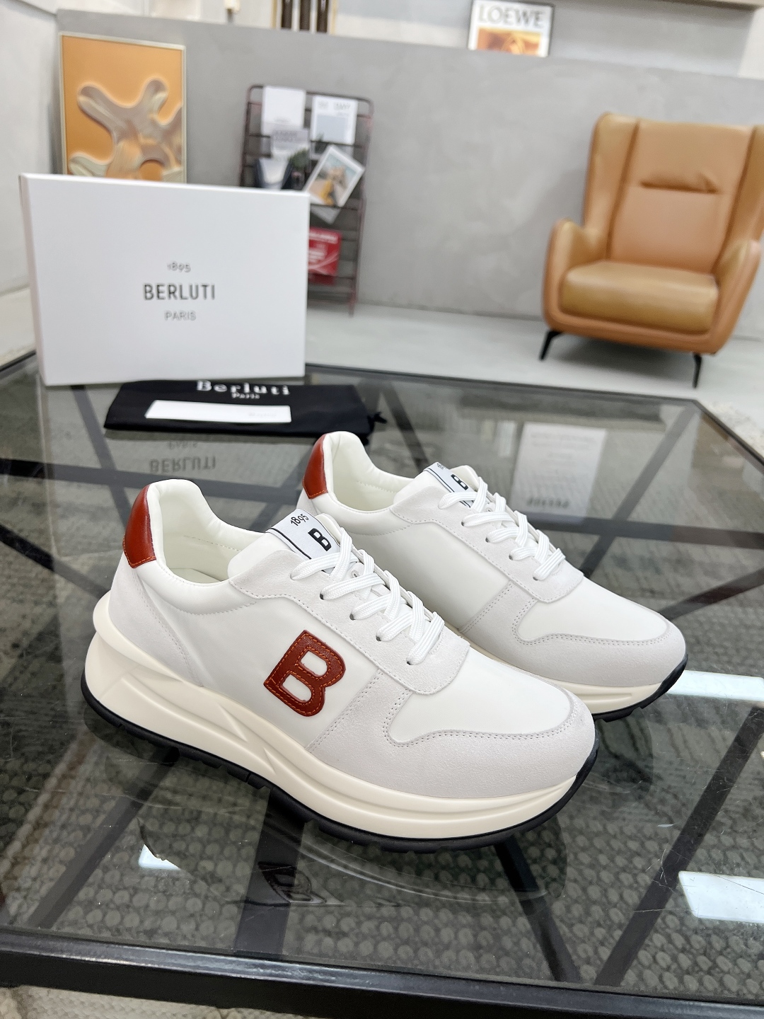  B 🔍顶级代购🇮🇹 布鲁 炸街男神运动鞋新品来袭 专柜同步发售原厂配置，意大利进口原版牛皮搭配帆布面料