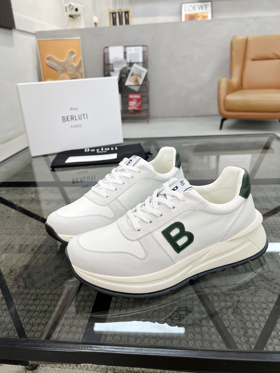  B 🔍顶级代购🇮🇹 布鲁 炸街男神运动鞋新品来袭 专柜同步发售原厂配置，意大利进口原版牛皮搭配帆布面料