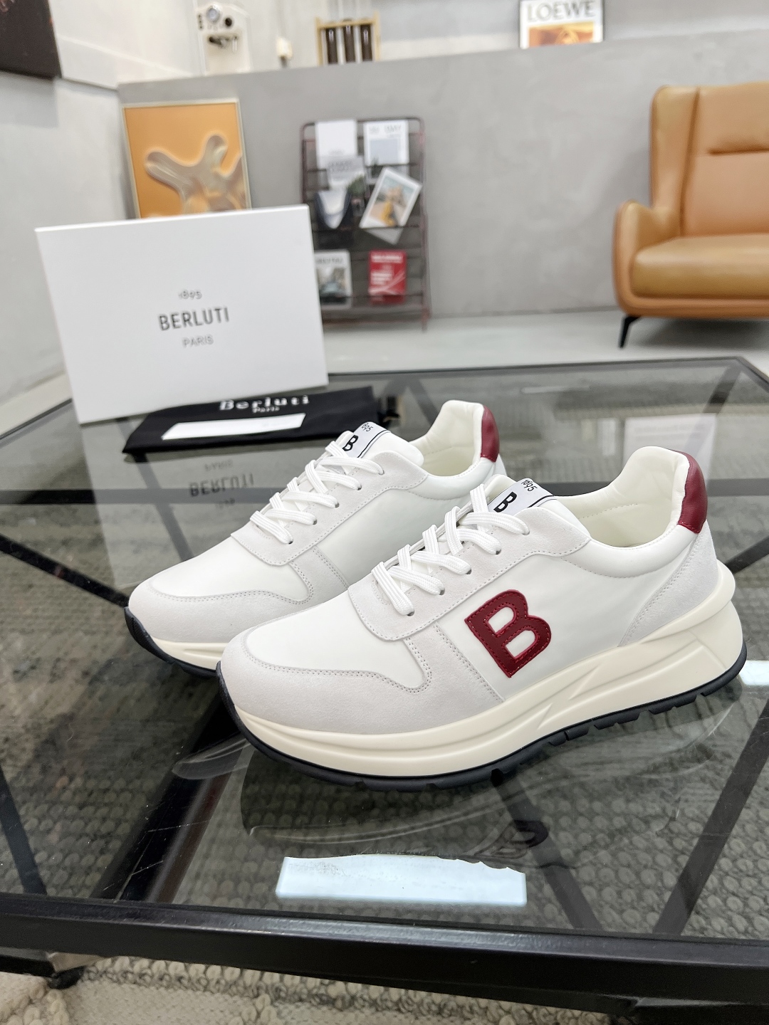  B 🔍顶级代购🇮🇹 布鲁 炸街男神运动鞋新品来袭 专柜同步发售原厂配置，意大利进口原版牛皮搭配帆布面料