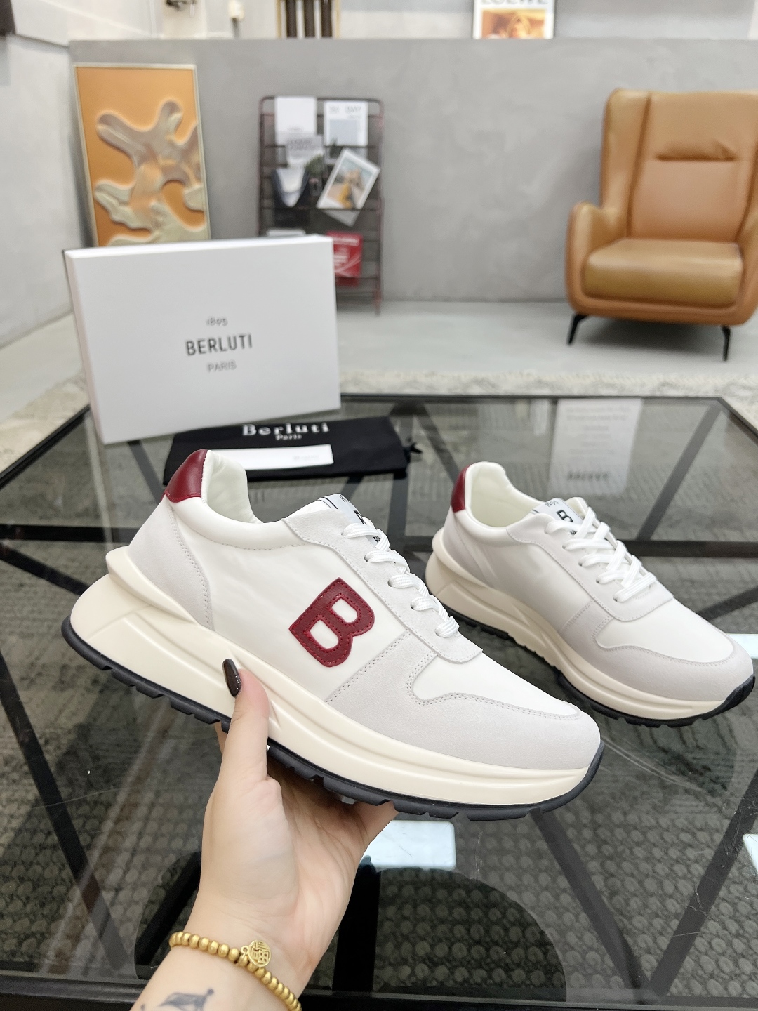  B 🔍顶级代购🇮🇹 布鲁 炸街男神运动鞋新品来袭 专柜同步发售原厂配置，意大利进口原版牛皮搭配帆布面料