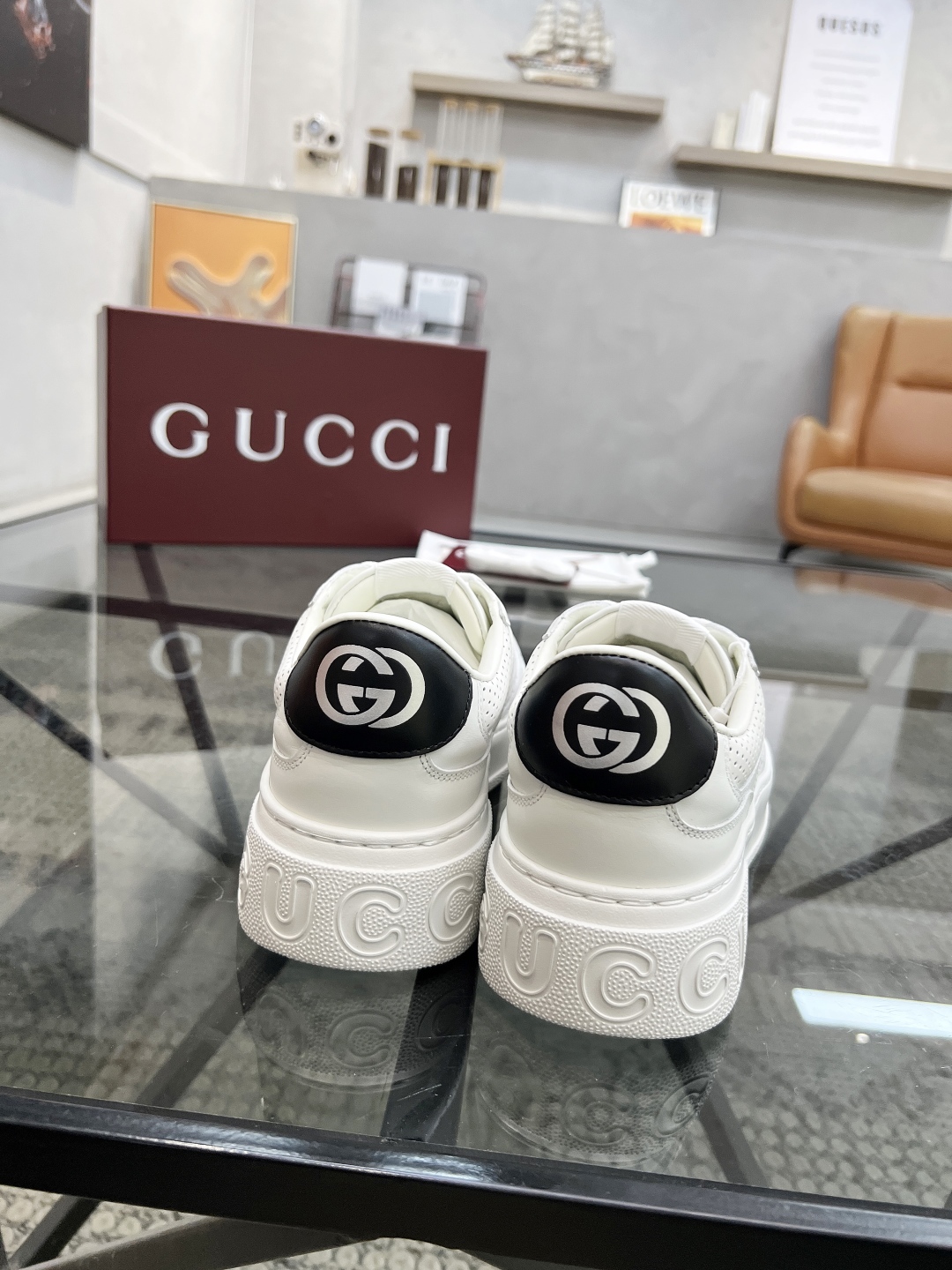  G 🔍顶级代购🇮🇹 古 炸街男神专柜同步发售 原厂配置，意大利进口进口牛皮面料，高品质印花拼接复杂工艺