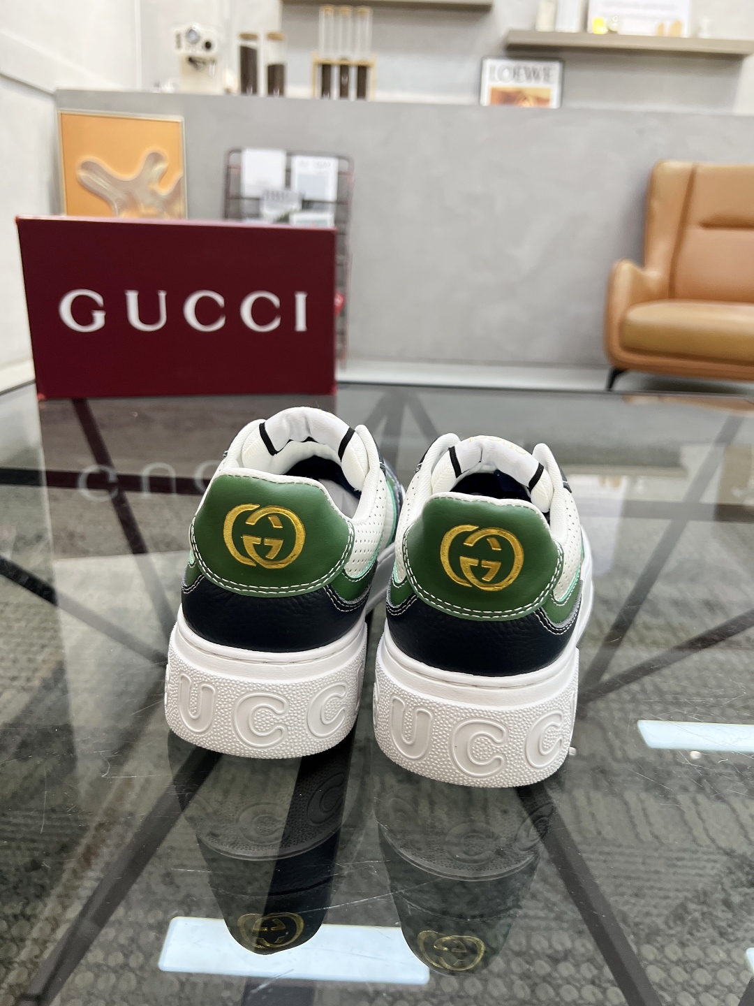  G 🔍顶级代购🇮🇹 古 炸街男神运动新品专柜同步发售原厂配置，意大利进口进口牛皮面料，柔软舒适网布内里