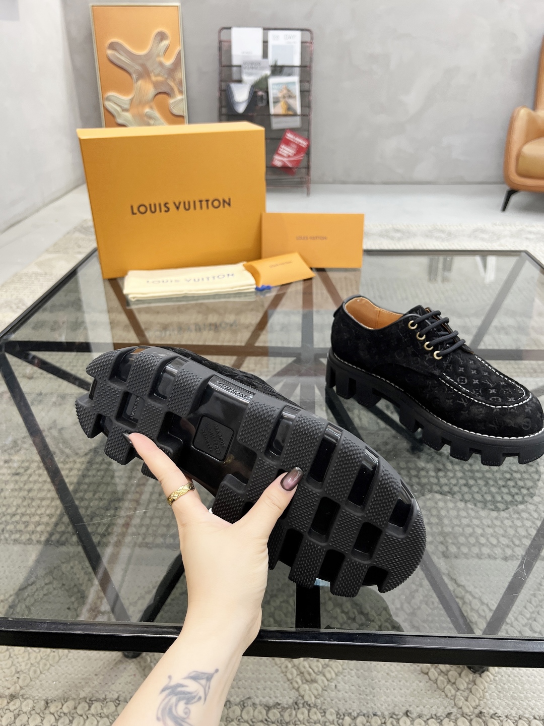 Louis Vuitton Men's Black Leather Oxford Sneakers, Size 39-44 10 cmp i1746690806499 5142 0 7