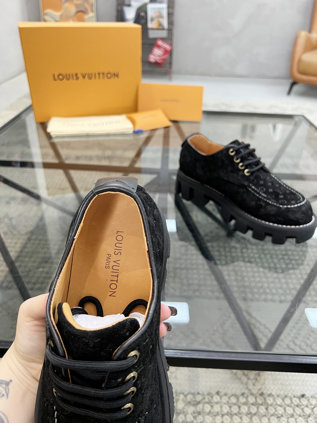 Louis Vuitton Men's Black Leather Oxford Sneakers, Size 39-44 8 cmp i1746690811581 2081 0 5