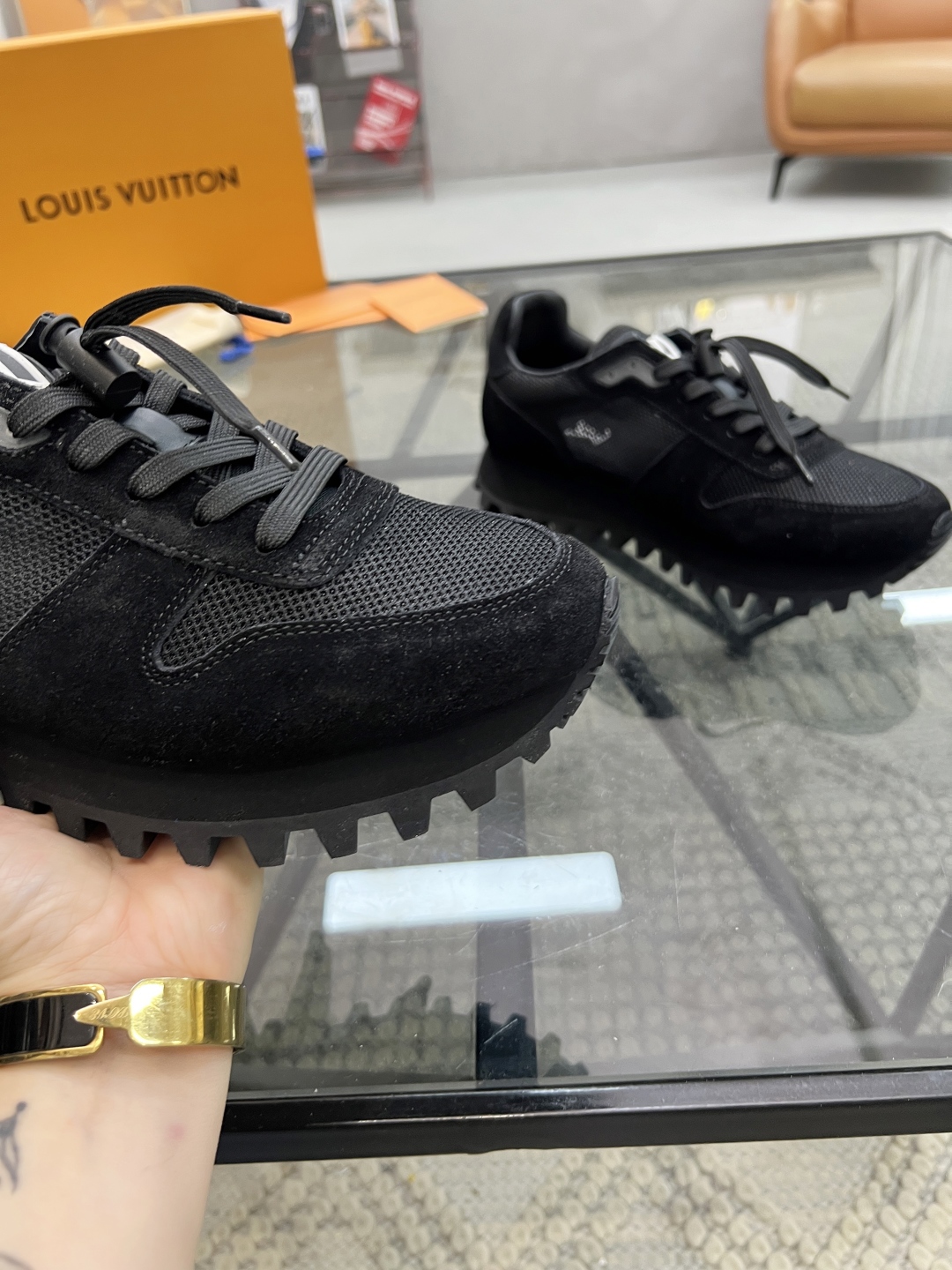 Louis Vuitton Men's Black Leather and Fabric Casual Sneakers 7 cmp i1746691490381 7363 0 5