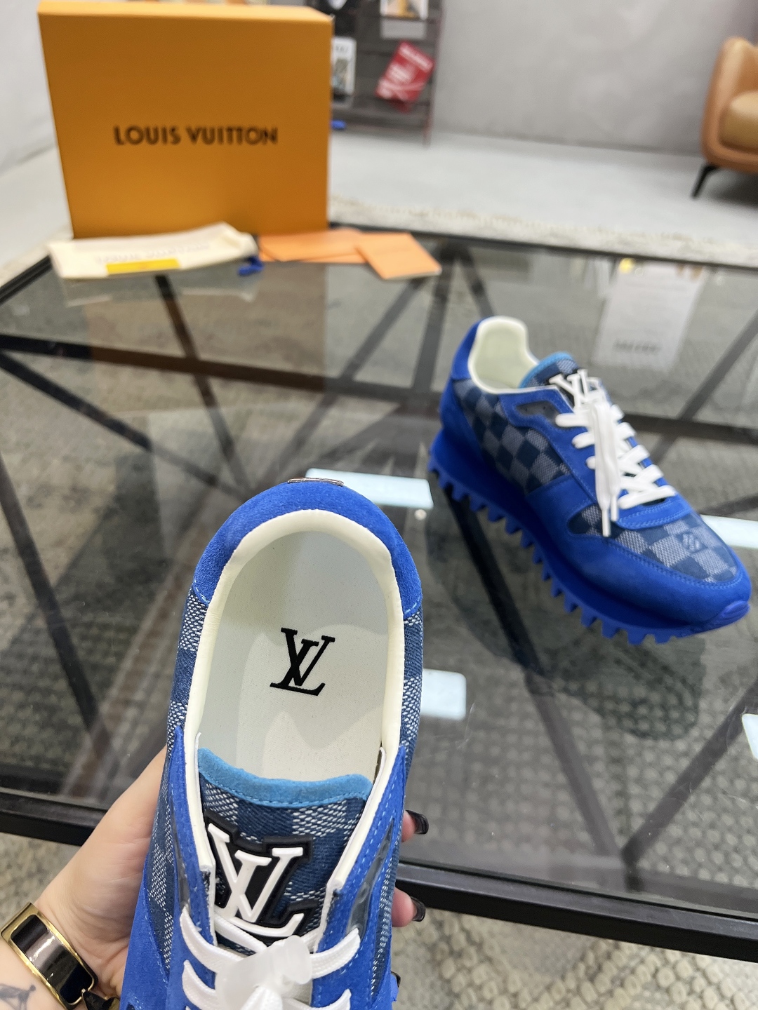 Louis Vuitton Men's Blue Leather and Fabric Casual Sneakers, Size 38-44 8 cmp i1746691699867 2216 0 6