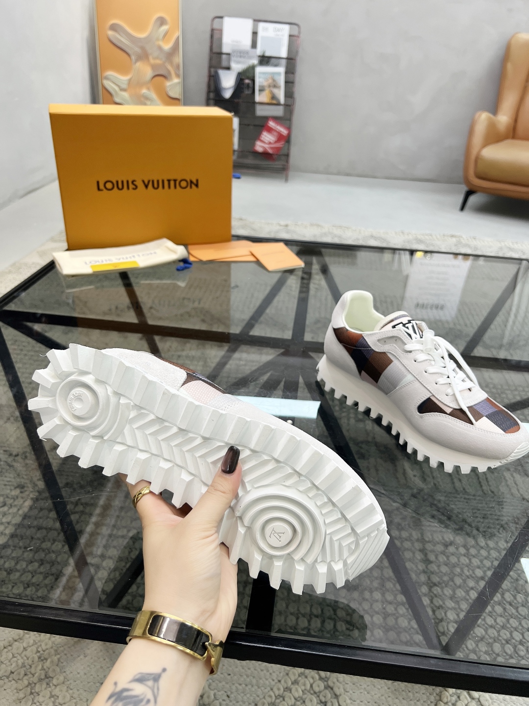 Louis Vuitton Men's Run Away Pulse Sneakers, Size 38-44, Calf Leather 10 cmp i1746691738728 3636 0 8