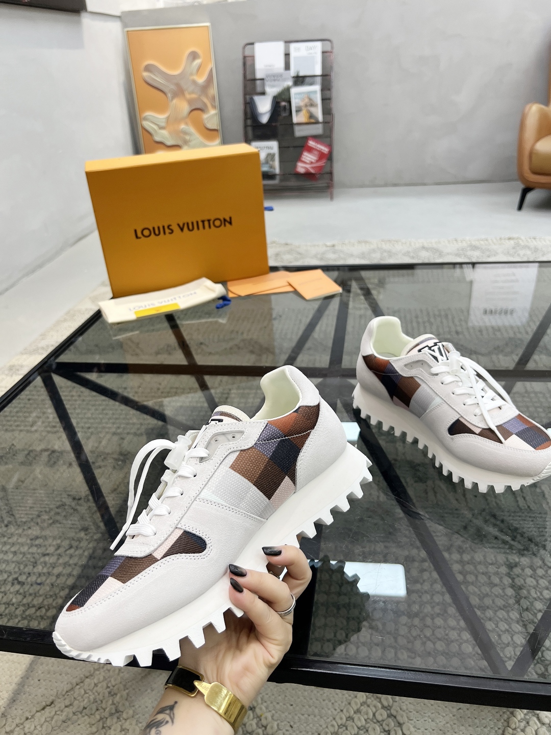 Louis Vuitton Men's Run Away Pulse Sneakers, Size 38-44, Calf Leather 6 cmp i1746691744898 9137 0 4