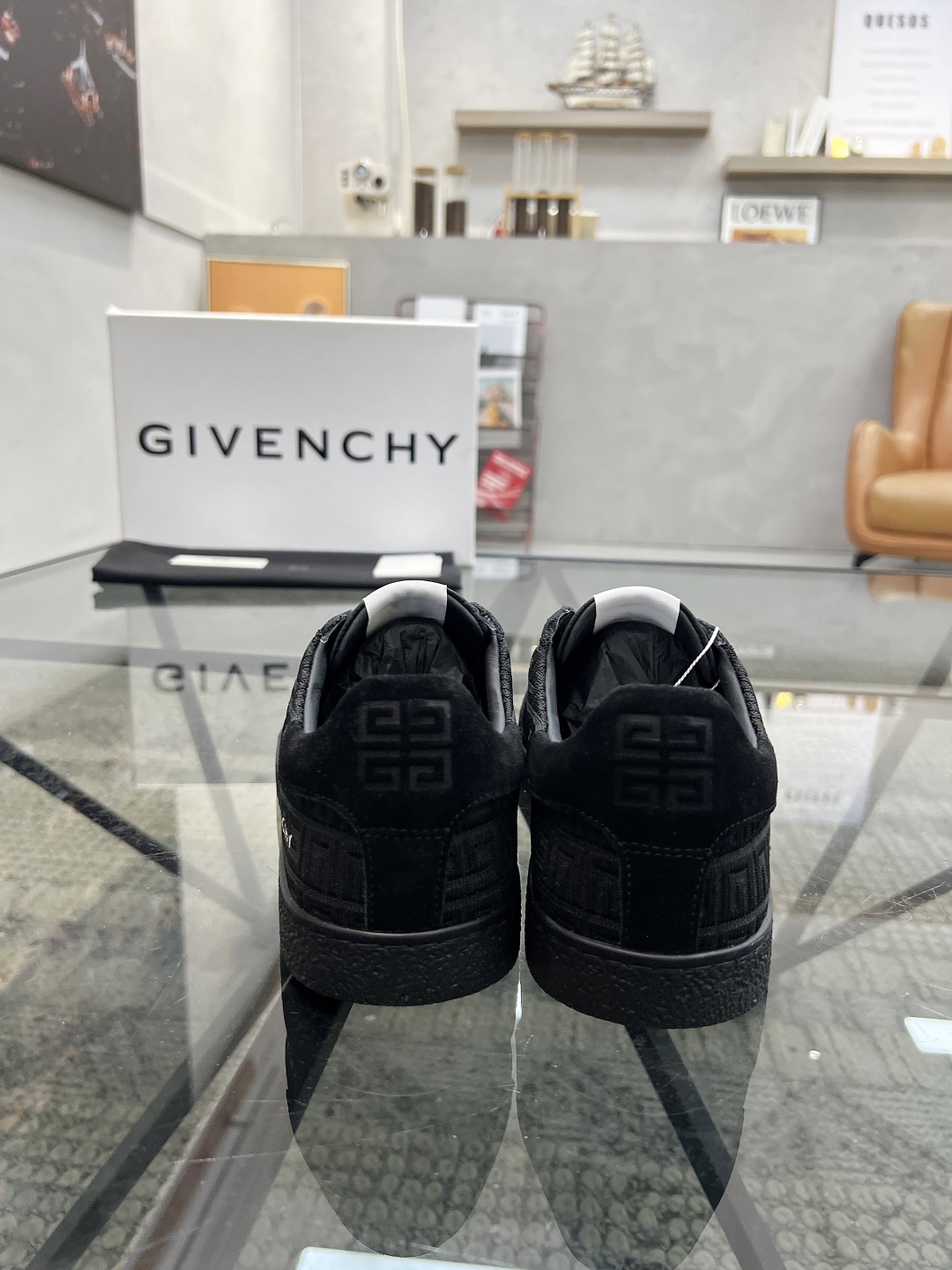  G 🔍顶级代购🇮🇹 纪 炸街男神新品来袭，超人气运动爆款专柜新款，原厂配置意大利进口牛皮搭配标志布面料