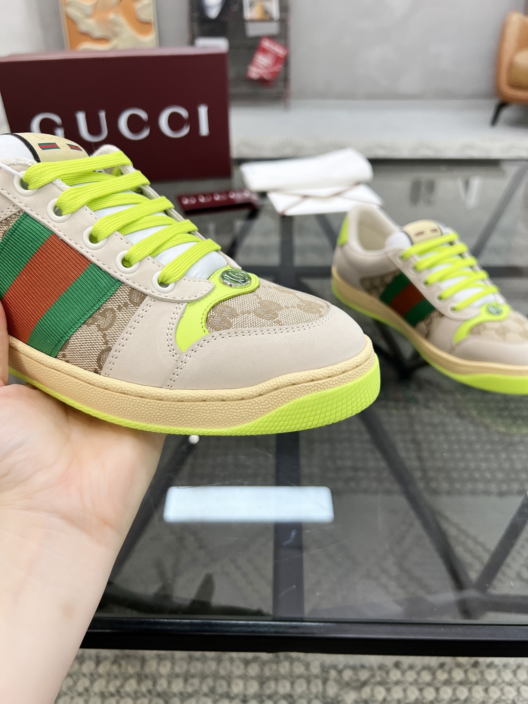  G 🔍顶级代购🇮🇹 古 炸街男神潮鞋专柜同步发售原厂配置，意大利进口原版进口牛皮搭配印花布面料，高品质