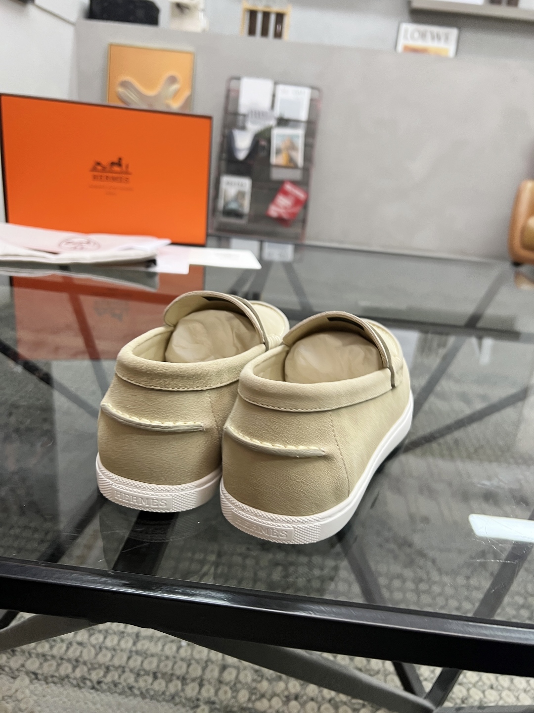  H 🔍顶级代购🇮🇹 爱 炸街男神套脚新品来袭超人气运动爆款专柜新款，原厂配置意大利进口牛皮面料，高品质