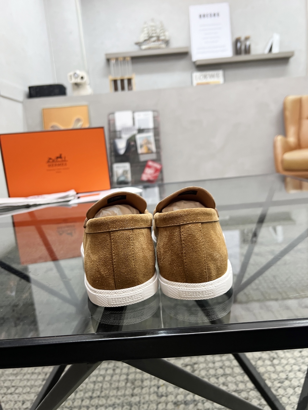  H 🔍顶级代购🇮🇹 爱 炸街男神套脚新品来袭超人气运动爆款专柜新款，原厂配置意大利进口牛皮面料，高品质