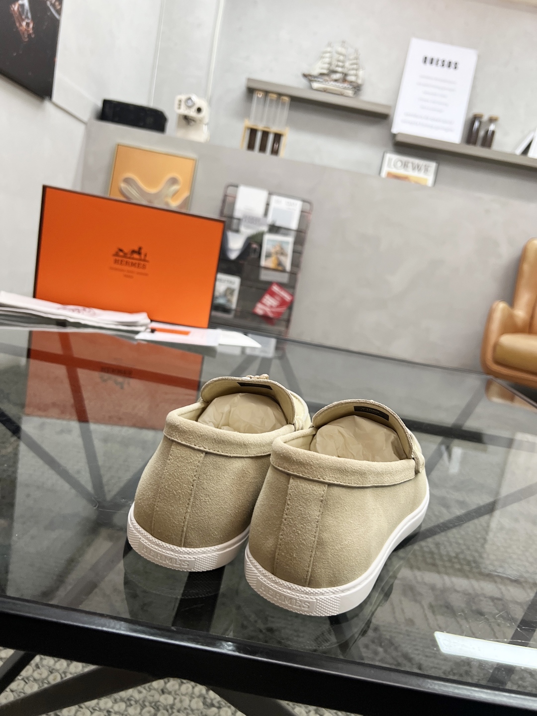  H 🔍顶级代购🇮🇹 爱 炸街男神套脚新品来袭超人气运动爆款专柜新款，原厂配置意大利进口牛皮面料，高品质