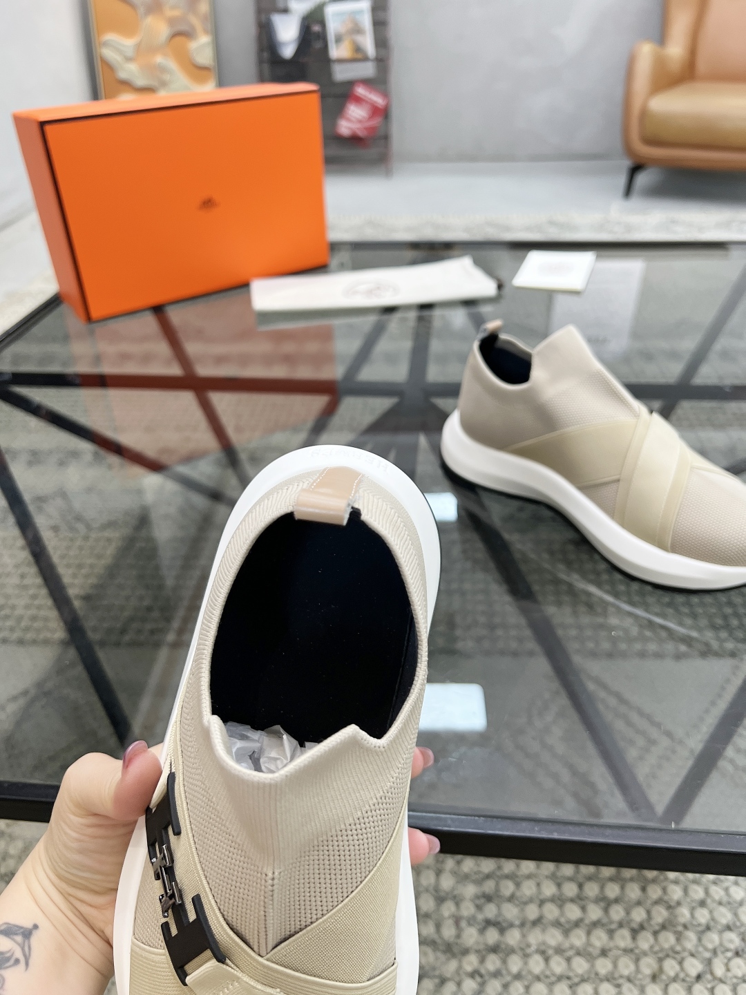  H 🔍顶级代购🇮🇹 爱 炸街男神新品来袭超人气运动爆款专柜新款，原厂配置意大利飞织面料，高品质拼接工艺