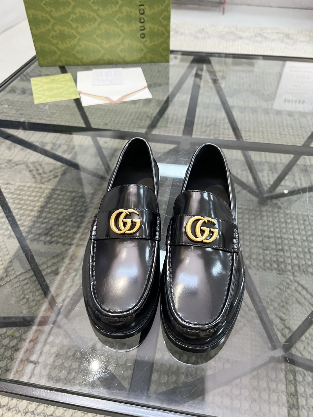  G 🔍顶级代购🇮🇹 古 炸街男神休闲真皮底皮鞋系列专柜同步发售原厂配置，意大利进口原版牛皮面料 ，进口