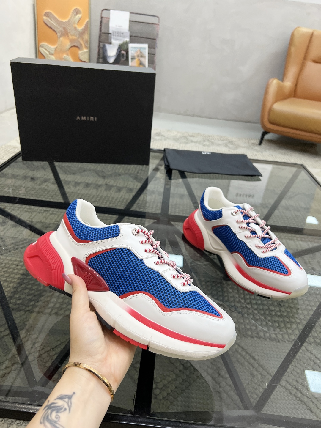  A 🔍顶级代购🇮🇹 AM 炸街男神新品专柜同步原厂配置，意大利进口牛皮搭配网布面料，全鞋配件私模打造，