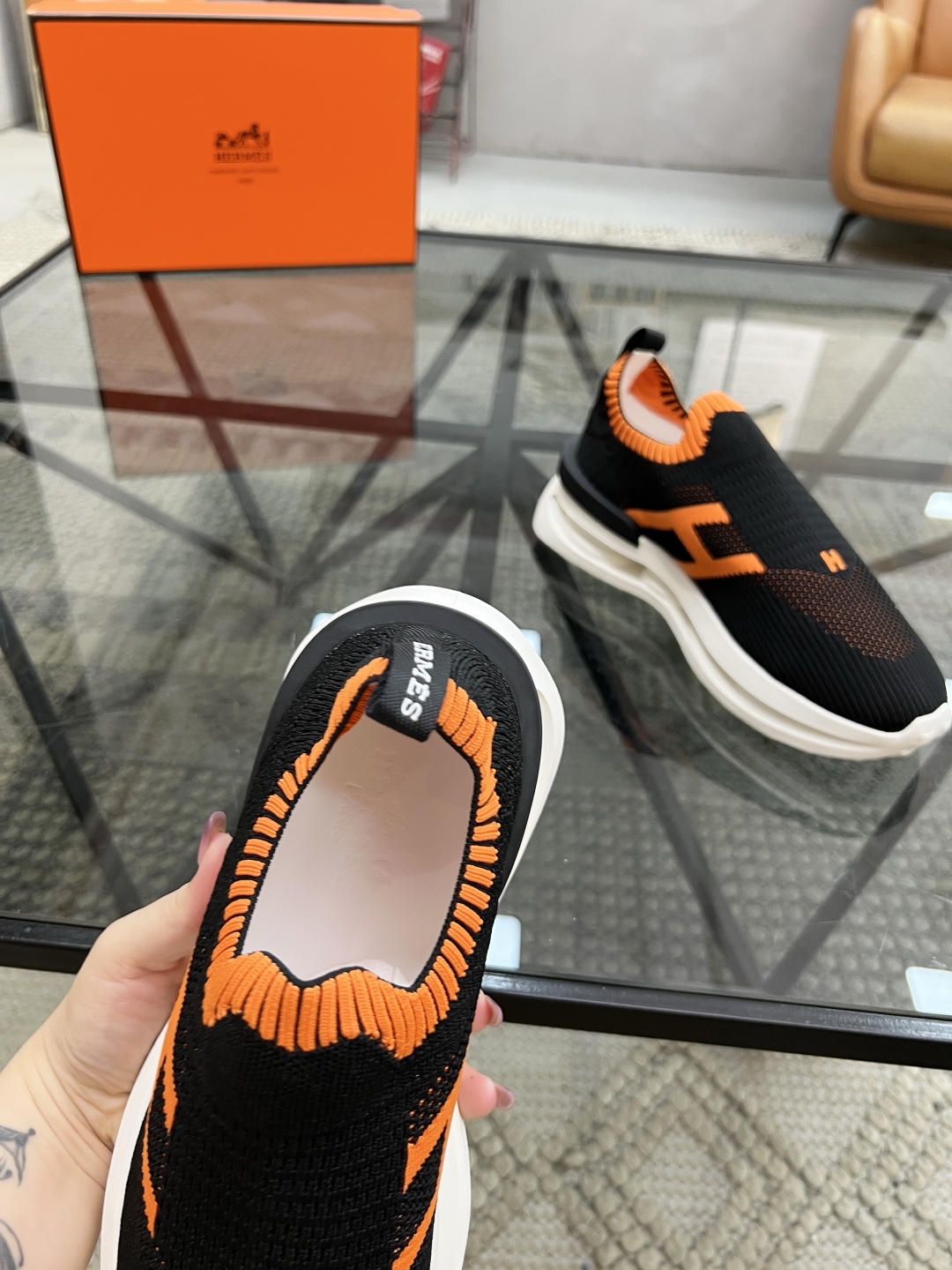  H 🔍顶级代购🇮🇹 爱 炸街男神新品来袭，超人气爆款专柜新款，原厂配置意大利进口飞织面料，高品质拼接复