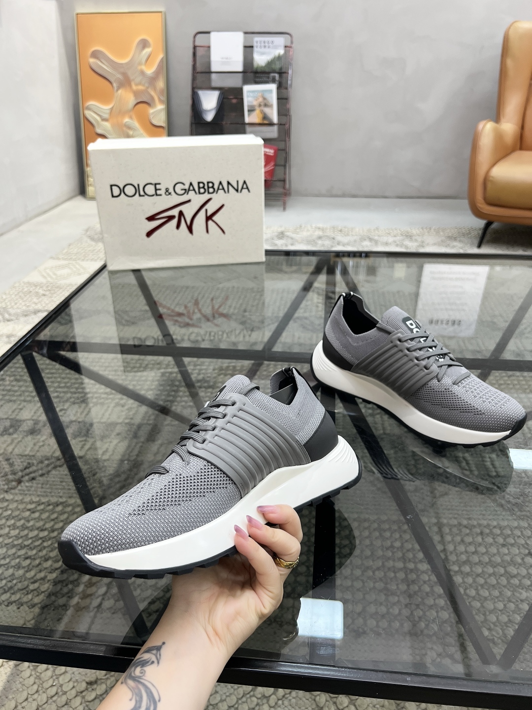  D 🔍顶级代购🇮🇹 杜 炸街男神新品来袭，超人气爆款专柜新款，原厂配置意大利进口飞织面料，高品质复杂拼