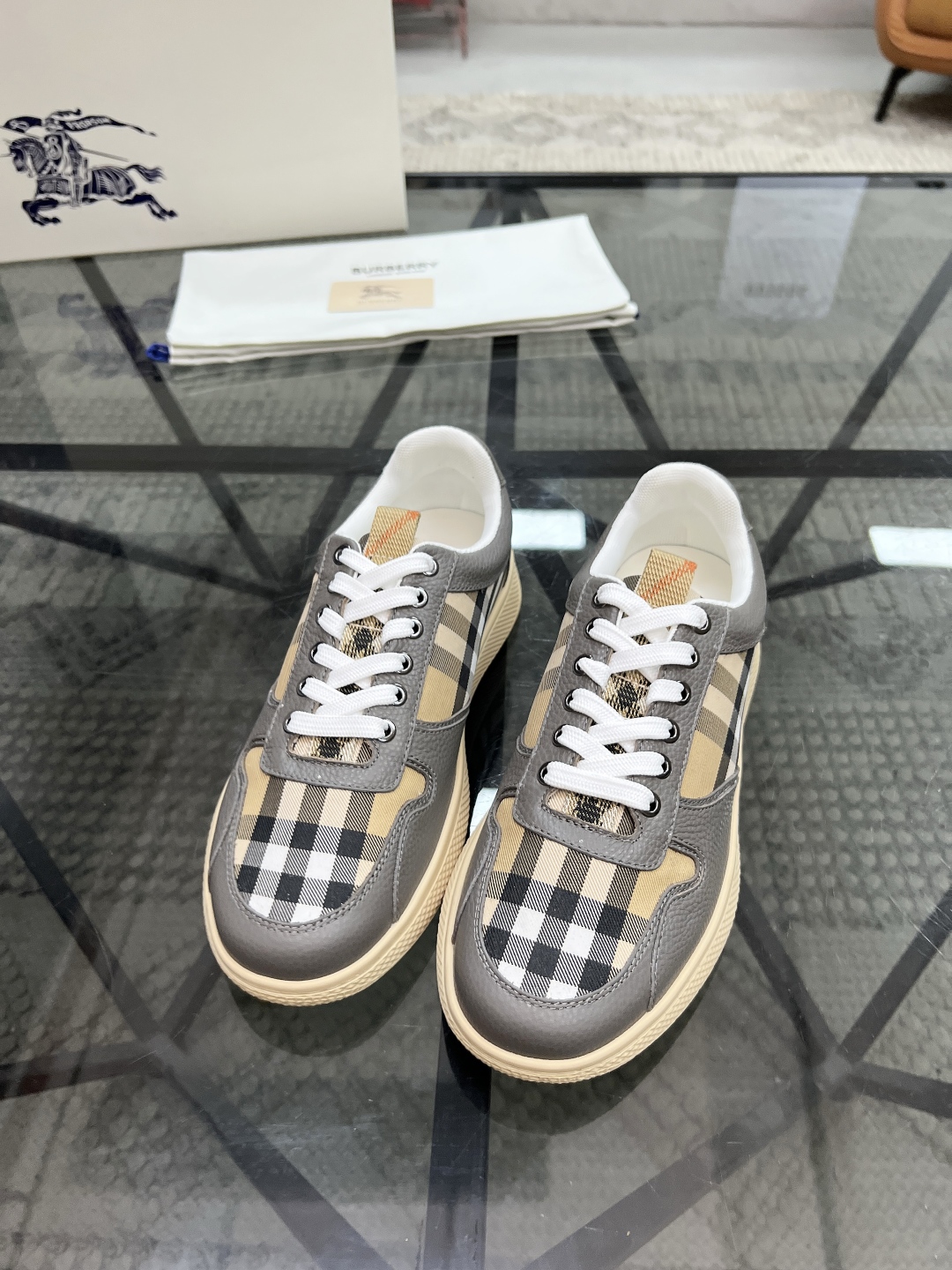 Burberry Men's Vintage Check Leather Sneakers, Lace-Up Casual Shoes 4 cmp i1751007241169 8122 0 2