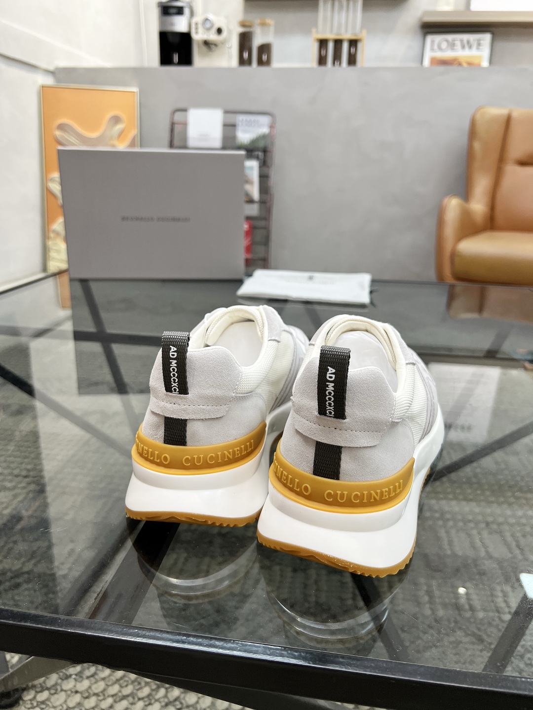  B 🔍顶级代购🇮🇹 BC 炸街男神新品来袭，超人气爆款专柜新款，原厂配置意大利进口牛皮搭配网布面料，高