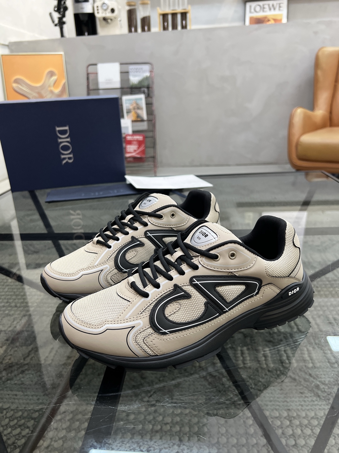  D 🔍顶级代购🇮🇹 迪 炸街情侣👫B30爆款超人气运动，新品专柜同步，鞋面意大利原版进口牛皮透气网布面