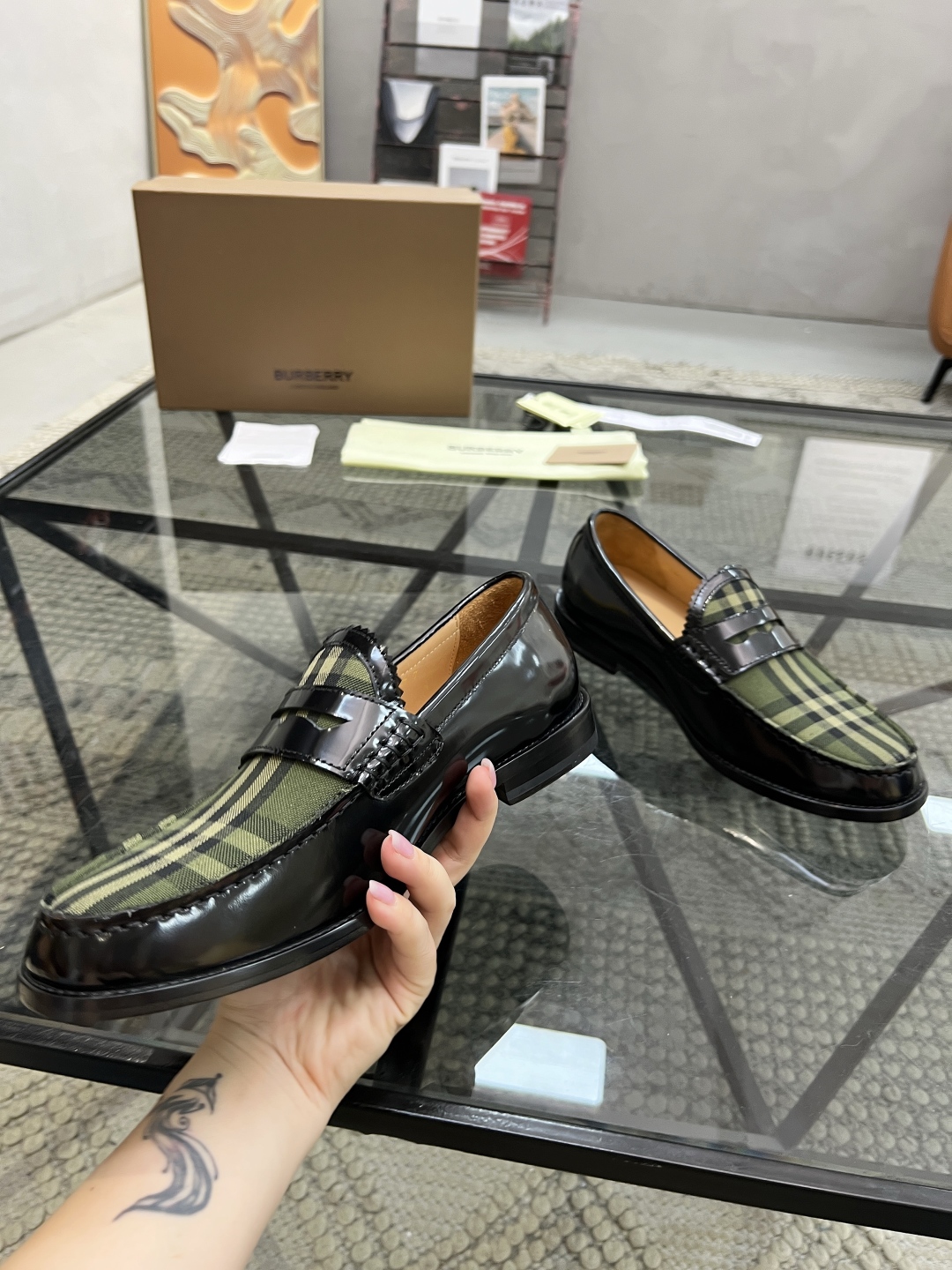  B 🔍顶级代购🇮🇹 巴 炸街男神休闲套脚真皮底皮鞋系列专柜同步发售原厂配置，意大利进口原版牛皮面料，透