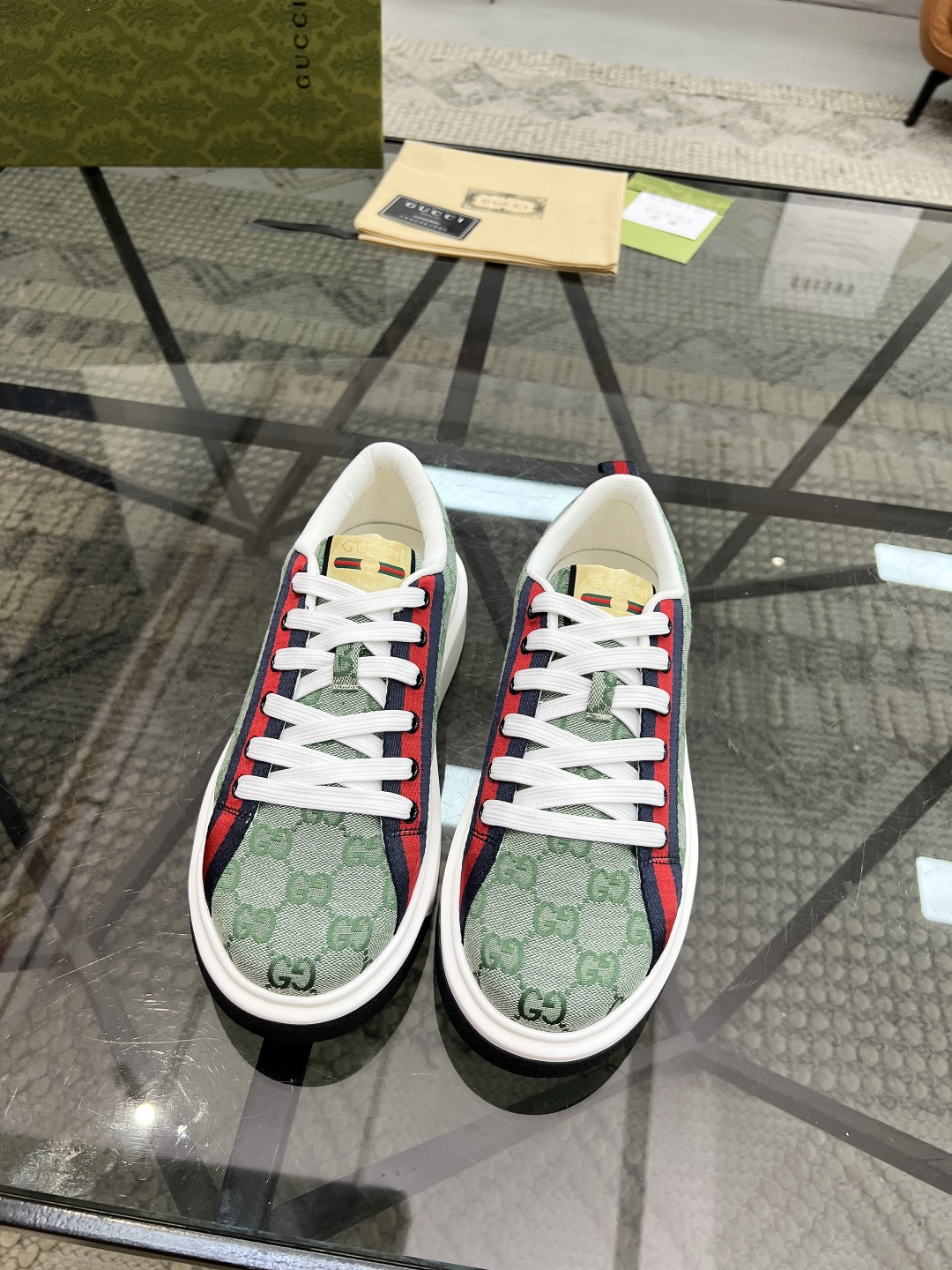  G 🔍顶级代购🇮🇹 古 炸街男神新品来袭，超人气爆款专柜新款，原厂配置意大利进口印花布面料，高品质复杂
