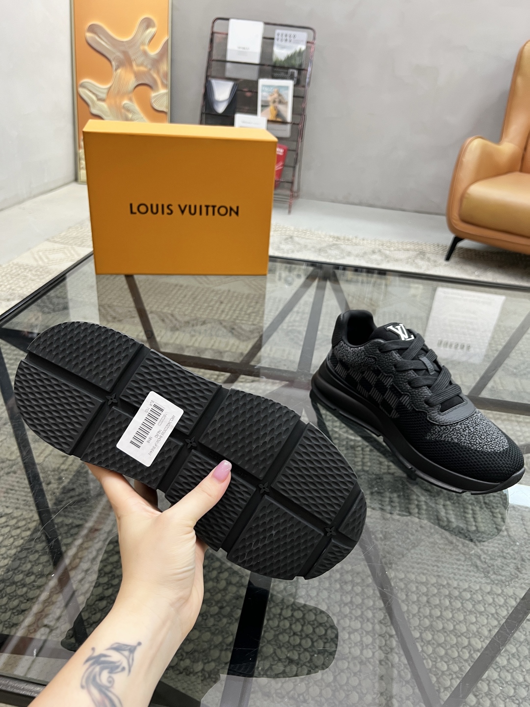  L 🔍顶级代购🇮🇹 路 炸街男神新品专柜同步原厂配置，意大利进口定制飞织面料，高品质拼接工艺全鞋配件私