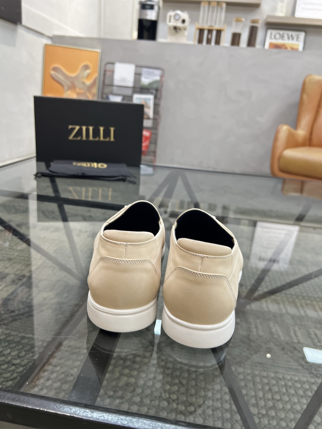  Z 🔍顶级代购🇮🇹 ZI 炸街男神套脚休闲鞋系列 专柜同步发售原厂配置，意大利进口原版牛皮面料，进口水