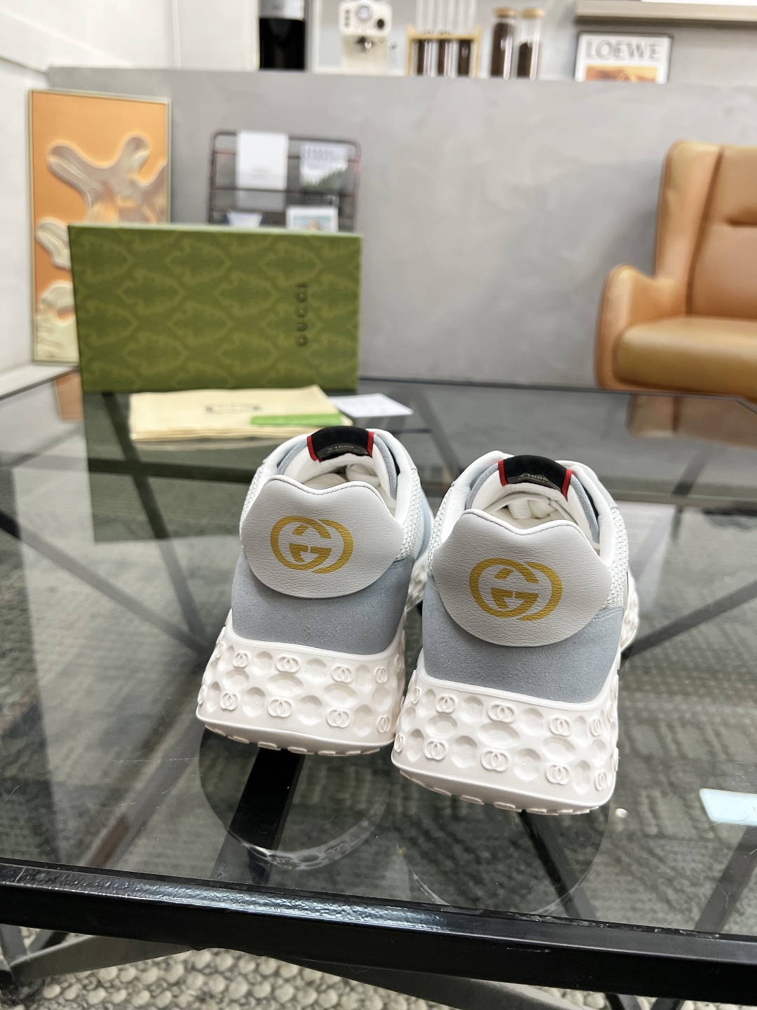 G 🔍顶级代购🇮🇹 古 炸街男神新品来袭，超人气爆款专柜新款，原厂配置意大利进口牛皮搭配网布面料，高品