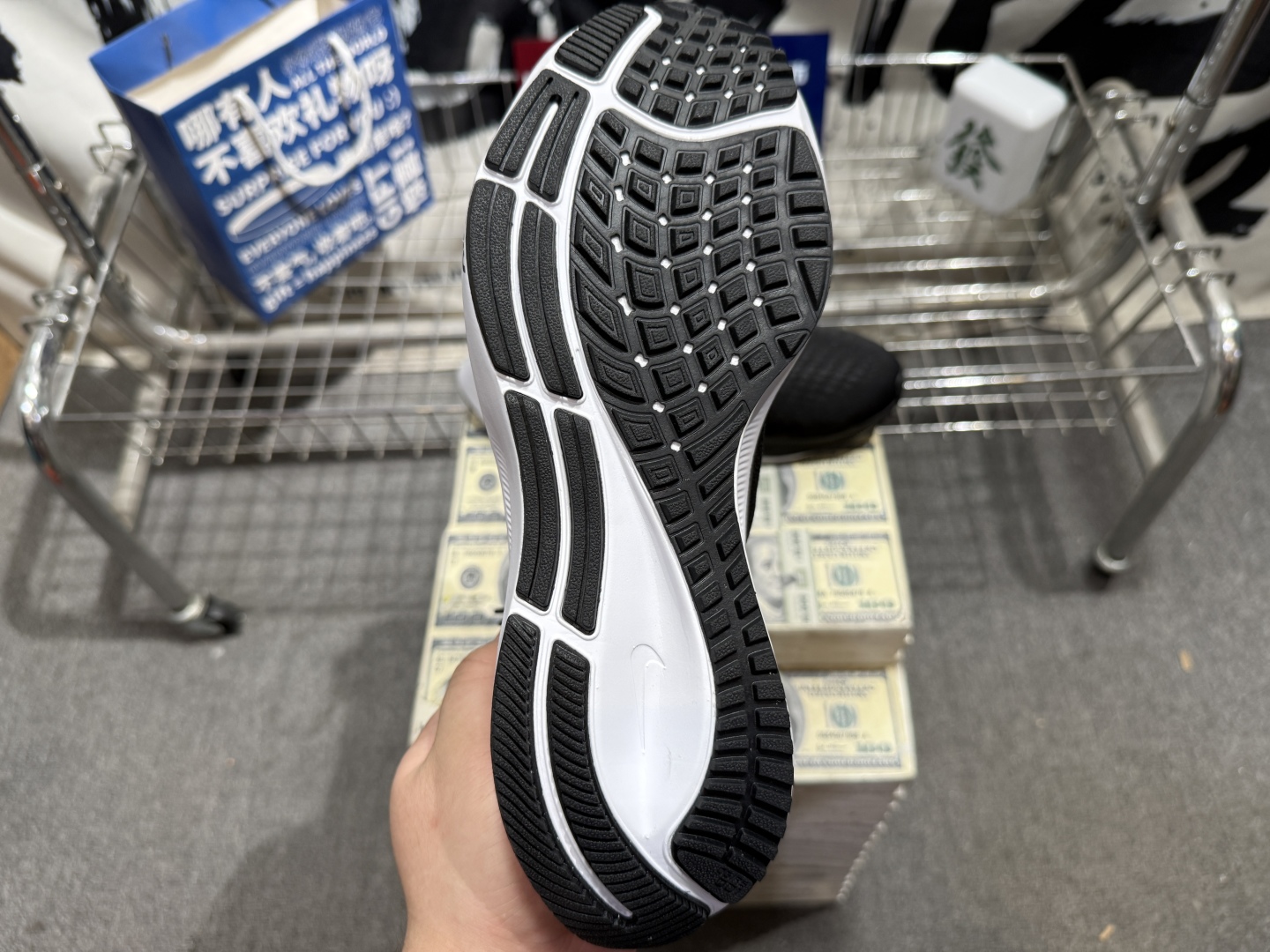 Nike Pegasus 37 Running Shoes - Men's & Women's - Black/White 6 cmp i1749390857667 5545 0 5