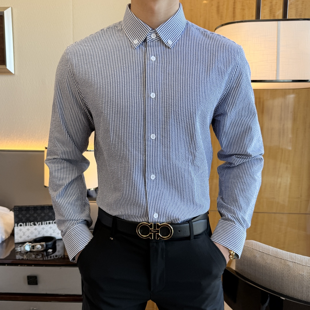 NO:116107,JINIA - 2025ss Spring and Summer Fashion Big Boutique Long-sleeved Shirts, Trading Company Channel Products, the quality is perfect, it belongs to the cabinet level, predictable hot product, high-end customized imported high-end cotton blend fabric, master-level tailoring, invincible texture, excellent skin-friendly, very outstanding aesthetic design, exquisite craftsmanship, smooth lines, perfect matching!  Easy to upgrade the sense of fashion, with high recognition, excellent upper body effect, extremely exquisite workmanship, neat and meticulous routes, and can be matched for business or daily leisure!  Counter size M-3XL, zegna,shirts,alexander wang19860909杰尼娅 - 2025ss春夏时尚大爆款精品长袖衬衫,贸易公司渠道货,品相完美如斯,属于入柜级别,可预见性的爆款,高级定制进口高级棉混纺面料,大师级剪裁,质感无敌,亲肤性极佳,非常出彩的美学设计,工艺精湛,线条流畅,完美搭配！轻松将时髦感进阶,有着高强辨识度,上身效果超赞,做工极为考究严谨,走线工整细致,商务抑或日常休闲均可搭配！专柜尺码 M-3XL,,zegna,shirts,alexander wang,Men's clothing