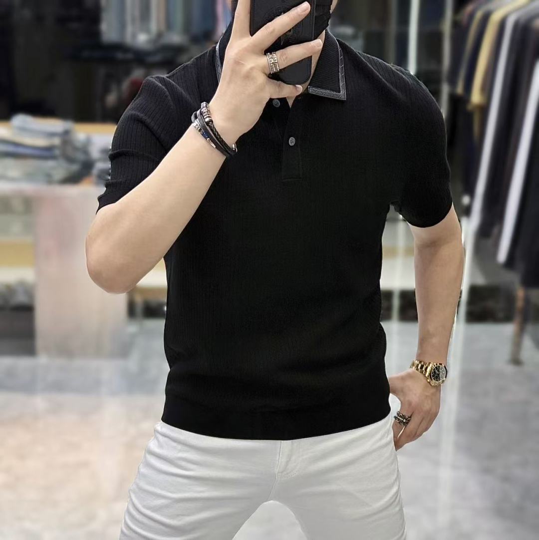 NO:540218,BV -ss autumn and winter half-sleeved knitted sweater series!  Casual business wear, essential for inner wear, selected top-grade - worsted mulberry silk blended fabric, delicate feel, close-fitting and comfortable without tying, good upper body style, warm wear, the counter logo design is very unique, male gods, don’t miss it!  Size M-3XL, bottega veneta,alexander wang19860909BV -ss秋冬半袖针织毛衫系列！休闲商务外穿 内搭必备款,精选上等-精纺桑蚕丝混纺面料,面料手感细腻,贴身舒适不扎肉,上身版型好 穿着保暖,专柜标志设计非常独特,男神们别错过！ 尺码 M-3XL,,bottega veneta,alexander wang,Men's clothing