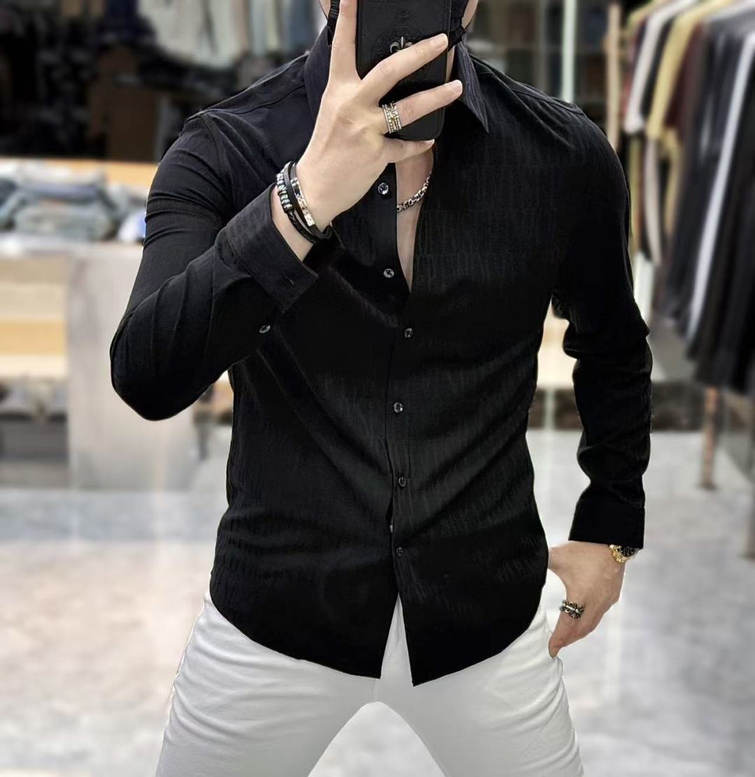 NO:526331,Armani - 2025ss autumn and winter fashion hit high-quality long-sleeved shirts, trading company channel goods, perfect appearance, belonging to the cabinet level, predictable hot product, high-end customized imported high-end cotton blend fabric, master-level tailoring, invincible texture, excellent skin-friendly, very outstanding aesthetic design, exquisite craftsmanship, smooth lines, perfect matching!  Easy to upgrade the sense of fashion, with high recognition, excellent upper body effect, extremely exquisite workmanship, neat and meticulous routes, and can be matched for business or daily leisure!  Counter size M-3XL, Armani,shirts,alexander wang19860909阿玛尼 - 2025ss秋冬时尚大爆款精品长袖衬衫,贸易公司渠道货,品相完美如斯,属于入柜级别,可预见性的爆款,高级定制进口高级棉混纺面料,大师级剪裁,质感无敌,亲肤性极佳,非常出彩的美学设计,工艺精湛,线条流畅,完美搭配！轻松将时髦感进阶,有着高强辨识度,上身效果超赞,做工极为考究严谨,走线工整细致,商务抑或日常休闲均可搭配！专柜尺码 M-3XL,,armani,shirts,alexander wang,Men's clothing