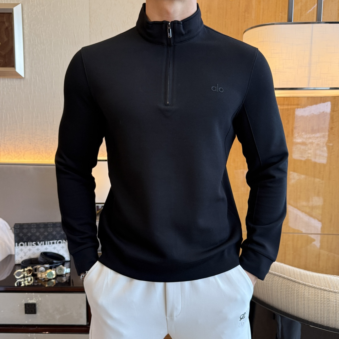 NO:531706,Alo-ss' new autumn style, the highest version of the fashionable stand-alone sweatshirt, a must-have classic work every year. It is favored and praised by major stars. It is selected with high-end European cotton blend fabrics, heavy craftsmanship production, original hardware and auxiliary materials logo design, soft and smooth, and dense texture!  Fashionable and stylish upper body!  One of the impeccable must-choose styles for autumn!  M-3XL, hoodie, sweatshirts, alexander wang19860909Alo - ss秋季大爆新款,最高版本时尚立领卫衣、每年必出的经典之作.受各大明星的青睐推崇,精选高端欧棉混纺面料,重工艺制作,原版五金辅料logo设计,柔软顺滑,质地密实！上身时尚有型！秋季无可挑剔必选款式之一！M-3XL,,hoodie,sweatshirts,alexander wang,Men's clothing