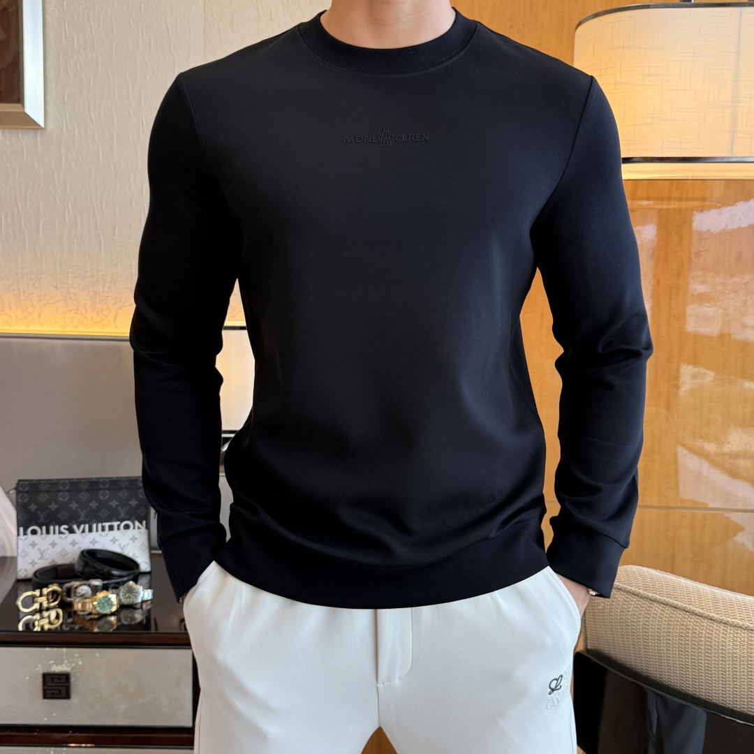 NO:528451,The 2025ss autumn new style, the highest version of fashionable sweatshirt, a must-have classic work every year. It is favored and praised by major stars. It is selected with high-end European cotton blend fabrics, heavy craftsmanship production, original hardware and auxiliary materials logo design, soft and smooth, and dense texture!  Fashionable and stylish upper body!  One of the impeccable must-choose styles for autumn!  M-3XL, Moncler, hoodie, sweatshirts, alexander wang19860909蒙口 - 2025ss秋季大爆新款,最高版本时尚卫衣、每年必出的经典之作.受各大明星的青睐推崇,精选高端欧棉混纺面料,重工艺制作,原版五金辅料logo设计,柔软顺滑,质地密实！上身时尚有型！秋季无可挑剔必选款式之一！M-3XL,,Moncler,hoodie,sweatshirts,alexander wang,Men's clothing