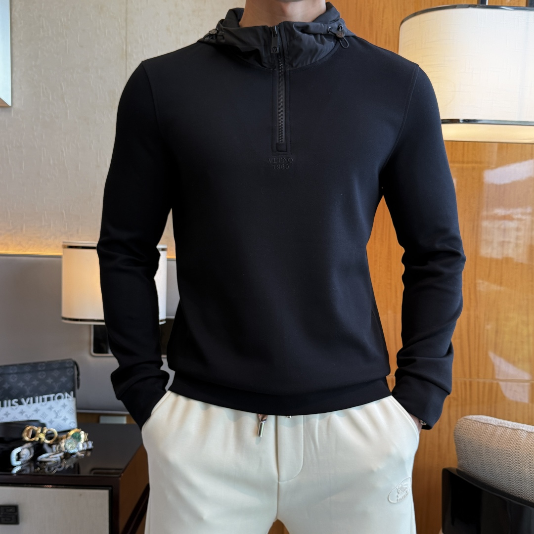 NO:547661,Valentino - 2025ss autumn new model, the highest version of fashionable pullover sweatshirt T-shirt, a must-have classic work every year. It is favored and praised by major stars, and is selected with high-end European cotton blend fabrics, heavy craftsmanship production, original hardware and auxiliary materials logo design, soft and smooth, and dense texture!  Fashionable and stylish upper body!  One of the impeccable must-choose styles for autumn!  M-3XL, valentino, hoodie, sweatshirts, tees, t-shirt, alexander wang19860909华伦天奴 - 2025ss秋季大爆新款,最高版本时尚套头卫衣T恤、每年必出的经典之作.受各大明星的青睐推崇,精选高端欧棉混纺面料,重工艺制作,原版五金辅料logo设计,柔软顺滑,质地密实！上身时尚有型！秋季无可挑剔必选款式之一！M-3XL,,valentino,hoodie,sweatshirts,tees，t-shirt,alexander wang,Men's clothing