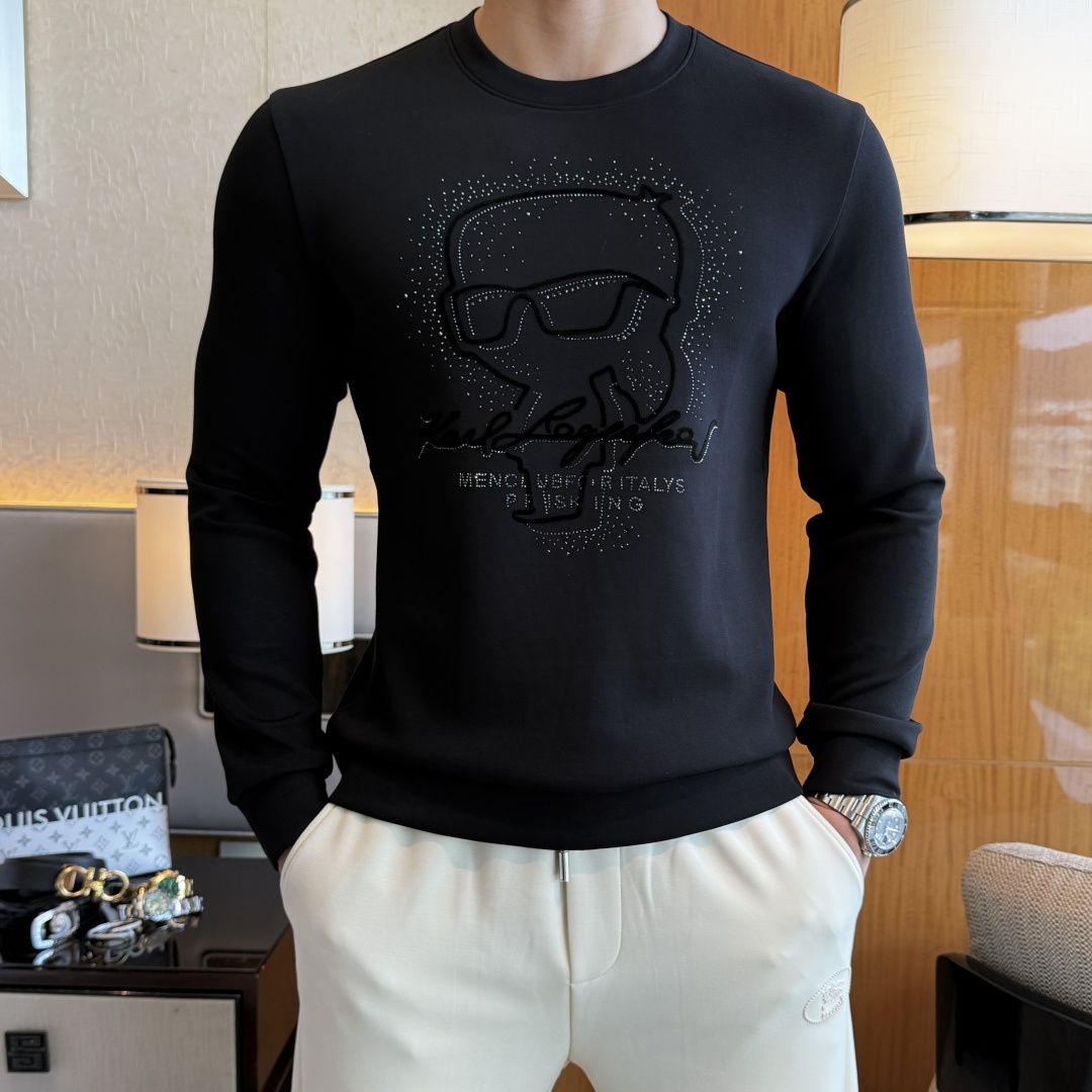 NO:573637,Fendi - 2025ss autumn hot new style, the highest version of fashionable pullover sweatshirt and T-shirt, a classic that must be released every year. Favored and respected by major stars, it selects high-end European cotton blended fabrics, made with heavy craftsmanship, original hardware accessories logo design, soft and smooth, and dense texture!  Stylish upper body!  One of the impeccable must-have styles for autumn!  M-3XL,,fendi,hoodie,sweatshirts,tees,t-shirt,alexander wang19860909芬迪- 2025ss秋季大爆新款,最高版本时尚套头卫衣T恤、每年必出的经典之作.受各大明星的青睐推崇,精选高端欧棉混纺面料,重工艺制作,原版五金辅料logo设计,柔软顺滑,质地密实！上身时尚有型！秋季无可挑剔必选款式之一！M-3XL,,fendi,hoodie,sweatshirts,tees，t-shirt,alexander wang,Men's clothing