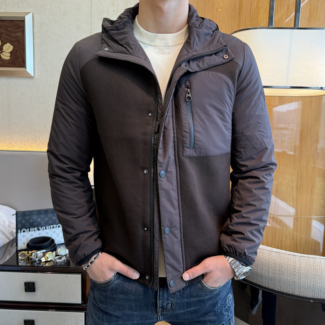 NO:570729,LP Noyo - 2025 new fashion high-quality casual jacket series, the latest original model is on the market, exquisite positioning embroidery, simple and elegant, comfortable fabrics, suitable for any scene, fashionable and handsome, and excellent hand feel. It is the choice of men who pay attention to practicality and quality. Original wash quality, fashionable and durable, unique craftsmanship creates extraordinary quality. Sizes M~3XL,,loro piana,jackets & coats,jackets & coats,alexander wang19860909LP诺悠-2025新款时尚高品质休闲夹克外套系列,原单最新款上市拉, 精致定位刺绣,简洁大气,舒适面料,适合任何场面穿,时尚帅气 手感极佳 是注重实用和品质的男士的选择.原單洗水品質 时尚耐穿 独特工艺 造就不凡品质.尺码M~3XL,,loro piana,jackets & coats,jackets & coats,alexander wang,Men's clothing