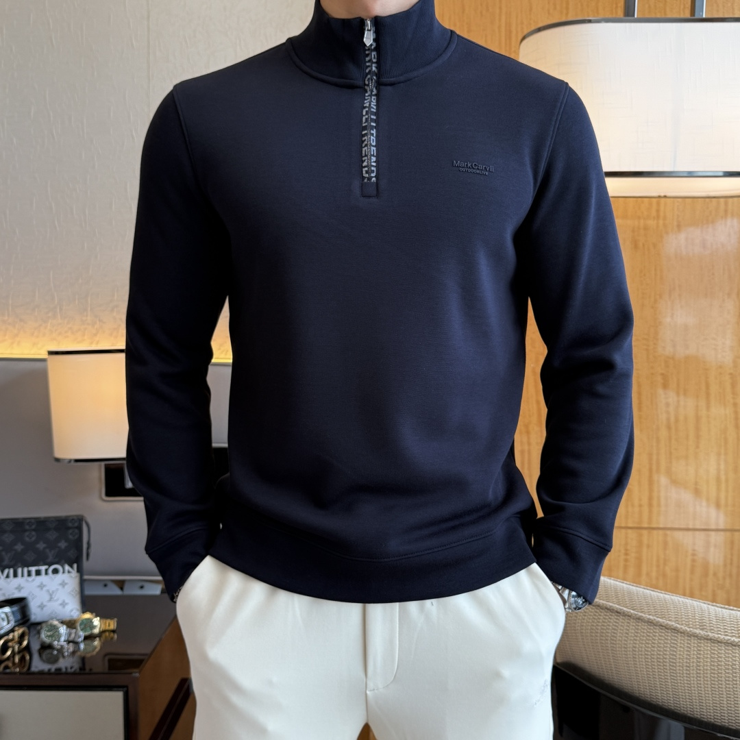 NO:597162,Cavalli - 2025ss hot new style in autumn, the highest version of fashionable pullover sweatshirt, a classic that must be released every year. Favored and respected by major stars, it uses high-end European cotton blended fabrics, heavy craftsmanship, original hardware accessories and logo design, soft and smooth, and dense texture!  Stylish upper body!  One of the impeccable must-have styles for autumn!  M-3XL can wear up to 190 pounds!  ,,hoodie,sweatshirts,alexander wang19860909卡瓦利 - 2025ss秋季大爆新款,最高版本时尚套头卫衣、每年必出的经典之作.受各大明星的青睐推崇,精选高端欧棉混纺面料,重工艺制作,原版五金辅料logo设计,柔软顺滑,质地密实！上身时尚有型！秋季无可挑剔必选款式之一！M-3XL 最大穿190斤！,,hoodie,sweatshirts,alexander wang,Men's clothing