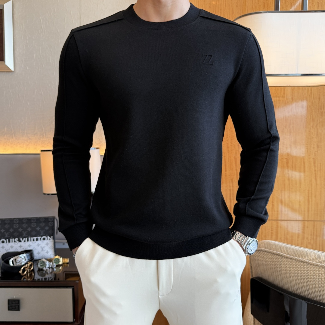 NO:598288,Zegna - 2025ss hot new style in autumn, the highest version of fashionable pullover sweatshirt, a classic that must be released every year. Favored and respected by major stars, it selects high-end European cotton blended fabrics, made with heavy craftsmanship, original hardware accessories logo design, soft and smooth, and dense texture!  Stylish upper body!  One of the impeccable must-have styles for autumn!  M-3XL,,zegna,hoodie,sweatshirts,alexander wang19860909杰尼娅 - 2025ss秋季大爆新款,最高版本时尚套头卫衣、每年必出的经典之作.受各大明星的青睐推崇,精选高端欧棉混纺面料,重工艺制作,原版五金辅料logo设计,柔软顺滑,质地密实！上身时尚有型！秋季无可挑剔必选款式之一！M-3XL,,zegna,hoodie,sweatshirts,alexander wang,Men's clothing
