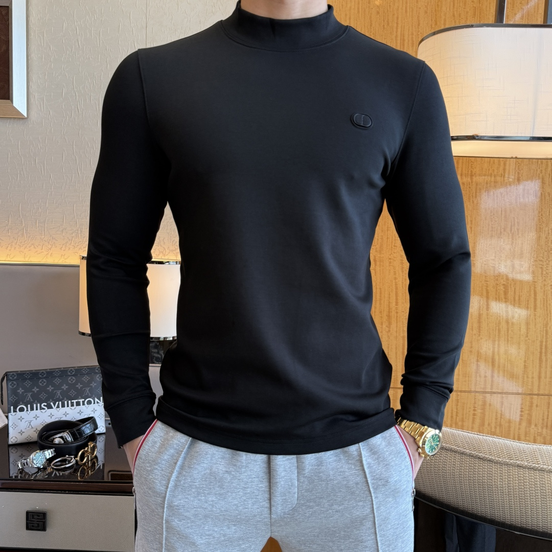 NO:599253,Dior - 2025ss autumn hot-selling thin velvet long-sleeved T-shirt, made of customized high-grade cotton fabrics, fashionable big-name element logo design, soft, delicate, comfortable and warm, made with multiple processes, a basic base layer shirt is indispensable in a man's wardrobe. It can be used to match various clothes anytime and anywhere to meet your daily needs. The design of the clothes is simple but not simple. Dear friends, hurry up and get it. Standard version, size M~3XL, can wear up to 190 pounds!  ,,dior,tees,t-shirt,alexander wang19860909迪奥 - 2025ss秋装大爆款薄绒长袖T恤,采用定制高级棉面料 时尚大牌元素logo设计,柔软细腻舒适保暖,多重工艺制作,男人的衣柜都少不了基础打底衫 随时随地都可以拿来搭配各种服饰 满足您日常生活需求 ,衣服设计简约而不简单 , 亲们赶紧入手 标准版型 尺码M~3XL 最大可穿190斤！,,dior,tees，t-shirt,alexander wang,Men's clothing