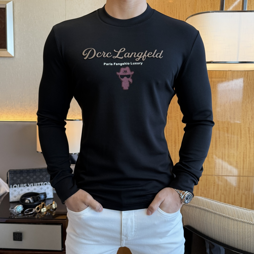 NO:598257,Fendi - 2025ss autumn hot-selling thin velvet long-sleeved T-shirt, made of customized high-grade cotton fabric, fashionable big-name element logo design, soft, delicate, comfortable and warm, made with multiple processes, a basic base layer shirt is indispensable in a man's wardrobe. It can be used to match various clothes anytime and anywhere to meet your daily needs. The design of the clothes is simple but not simple. Dear friends, hurry up and get it. Standard version, size M~3XL, can wear up to 190 pounds!  ,,fendi,tees,t-shirt,alexander wang19860909芬迪 - 2025ss秋装大爆款薄绒长袖T恤,采用定制高级棉面料 时尚大牌元素logo设计,柔软细腻舒适保暖,多重工艺制作,男人的衣柜都少不了基础打底衫 随时随地都可以拿来搭配各种服饰 满足您日常生活需求 ,衣服设计简约而不简单 , 亲们赶紧入手 标准版型 尺码M~3XL 最大可穿190斤！,,fendi,tees，t-shirt,alexander wang,Men's clothing